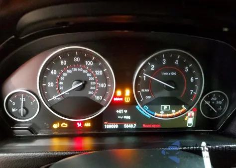 2017 BMW 330 Xigt z USA, uszkodzony, nr VIN WBA8Z9C59HG452923